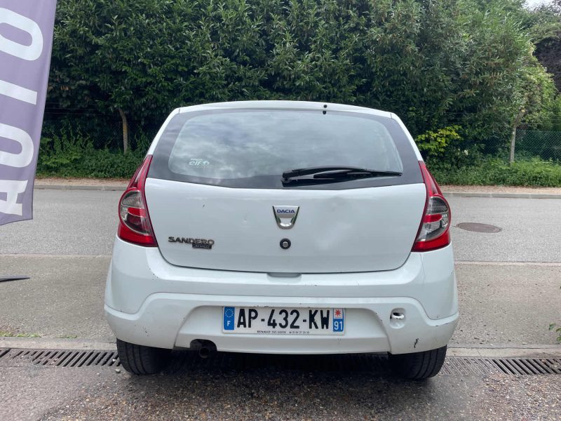 DACIA SANDERO 1.4MPI 75CV