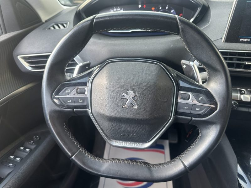 PEUGEOT 3008 2019