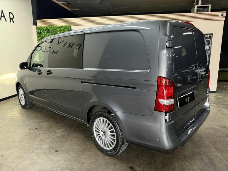 MERCEDES VITO 2022