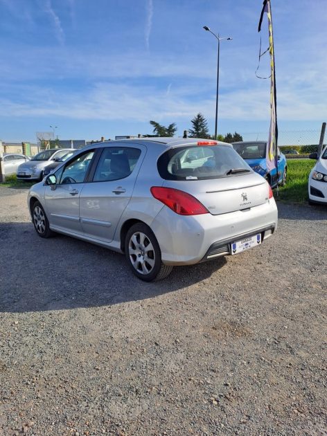 PEUGEOT 308 2012