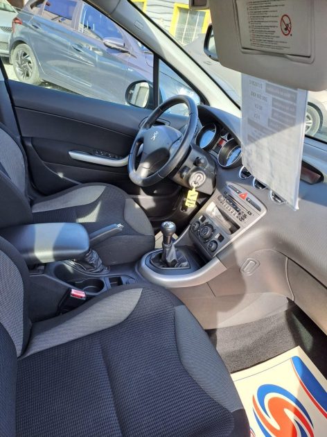 PEUGEOT 308 2012