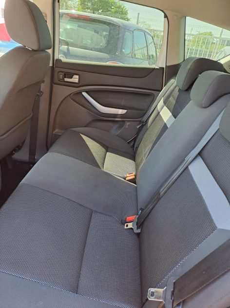 FORD KUGA 2010