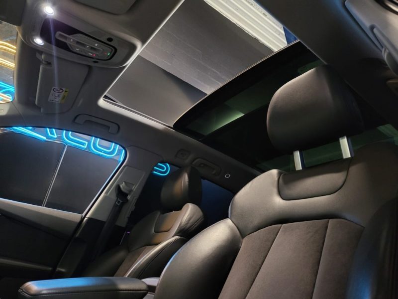 AUDI Q7 E-TRON 3.0 V6 AVUS EXTENTED TIPTRONIC / TOIT OUVRANT / SIEGES ELECTRIQUES + CHAUFFANTS / VIS