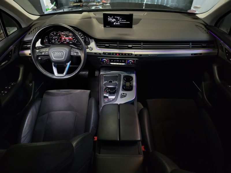 AUDI Q7 E-TRON 3.0 V6 AVUS EXTENTED TIPTRONIC / TOIT OUVRANT / SIEGES ELECTRIQUES + CHAUFFANTS / VIS