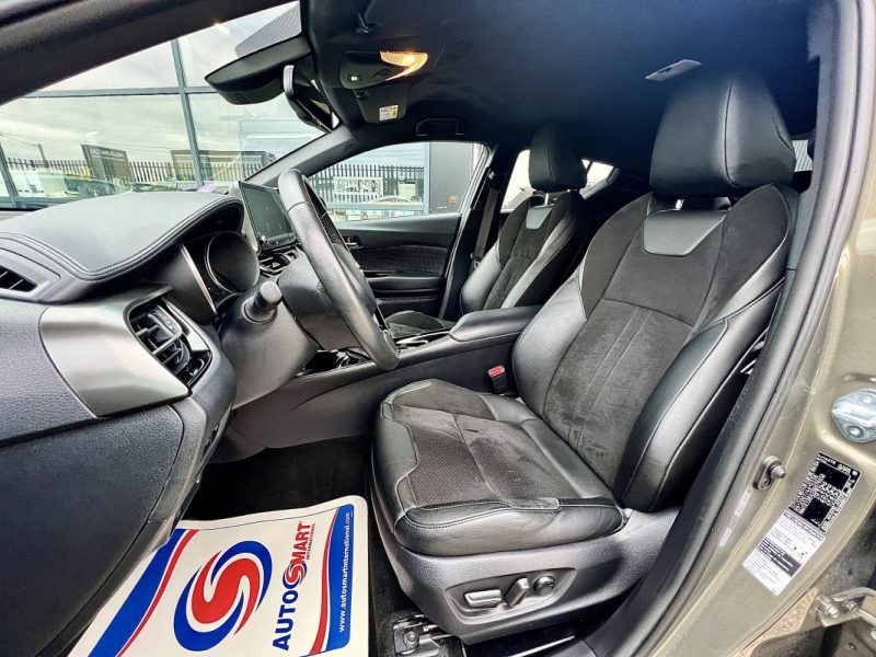 TOYOTA C-HR COLLECTION 184cv 02/2022