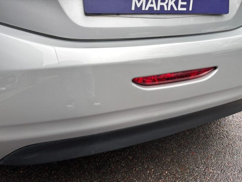 PEUGEOT 208 1.2 82cv Active - Distribution neuve