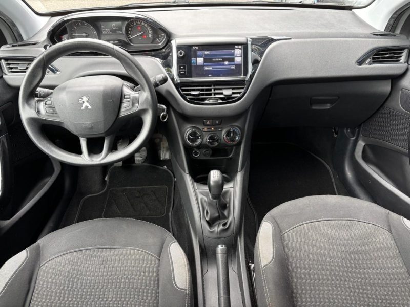 PEUGEOT 208 1.2 82cv Active - Distribution neuve