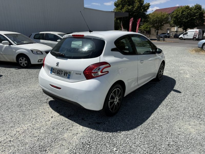 PEUGEOT 208 1.4 HDi FAP Active 3p