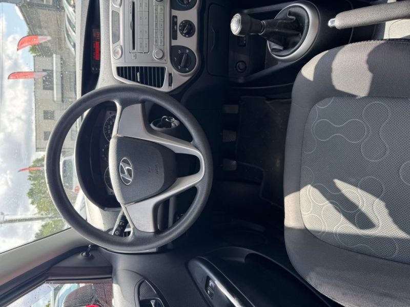 HYUNDAI I 20 2009