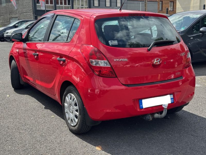 HYUNDAI I 20 2009