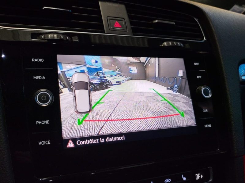 VOLKSWAGEN GOLF 7 GTI STAGE 1 +300CV / APPLE CARPLAY / MODE DE CONDUITE / REGULATEUR ADAPTATIF 