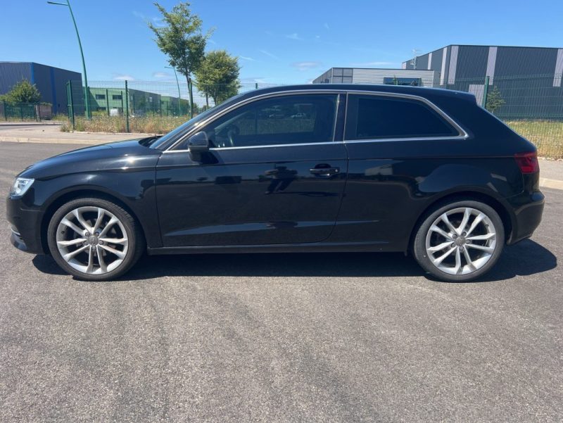 AUDI A3 2.0 L TDI 150 ch, Cuir, Full Led, Boîte auto, Distribution à jour
