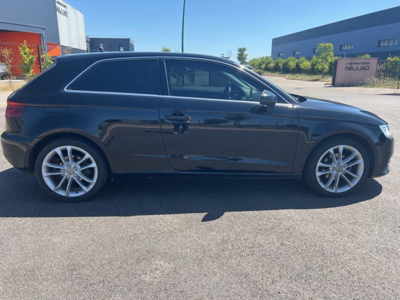 AUDI A3 2.0 L TDI 150 ch, Cuir, Full Led, Boîte auto, Distribution à jour