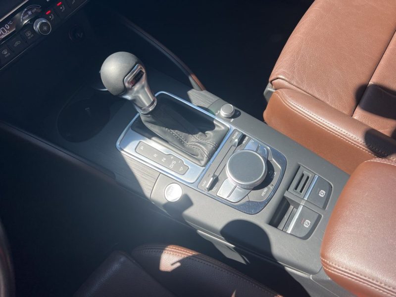 AUDI A3 2.0 L TDI 150 ch, Cuir, Full Led, Boîte auto, Distribution à jour