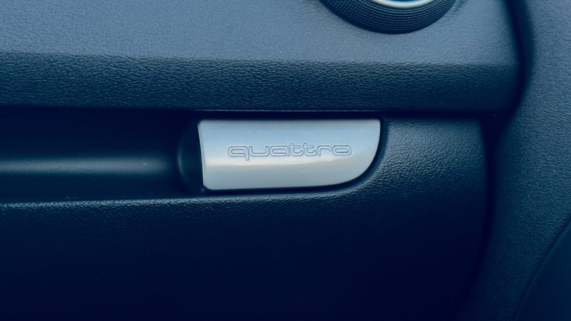 AUDI A3 3.2 V6 QUATTRO BV6 GARANTIE 6MOIS