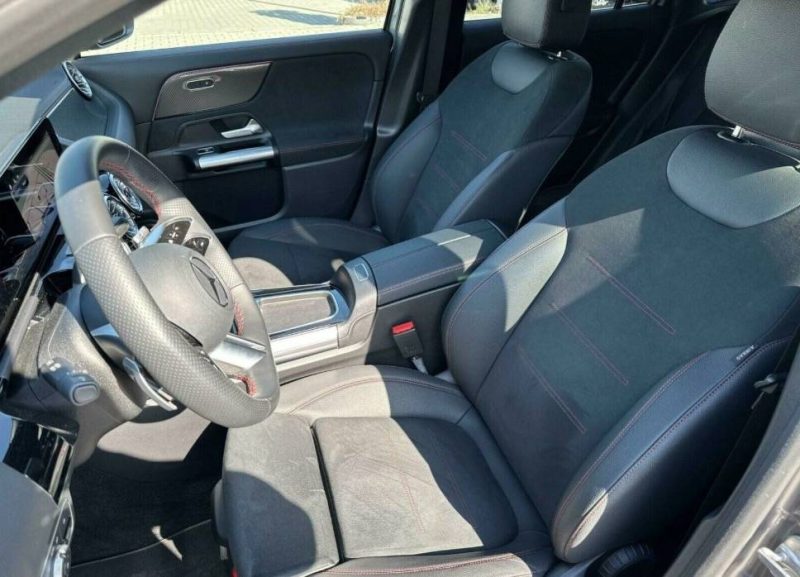 MERCEDES GLA 200 4-Matic 2024 REF 206