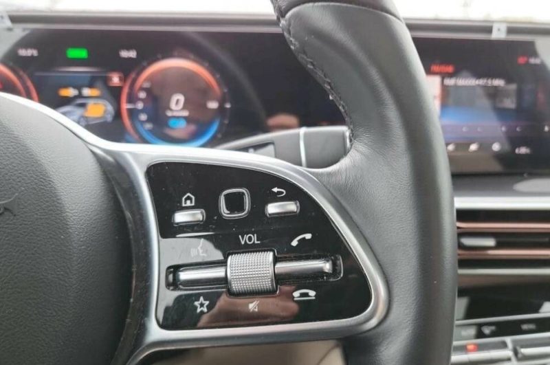 MERCEDES EQC 400 4MATIC 81 KWH 2021 REF 217