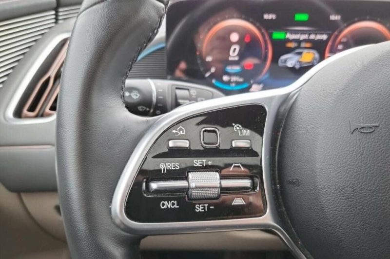 MERCEDES EQC 400 4MATIC 81 KWH 2021 REF 217