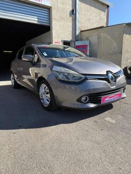 RENAULT CLIO 2015