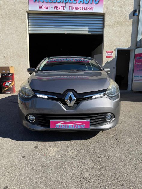 RENAULT CLIO 2015