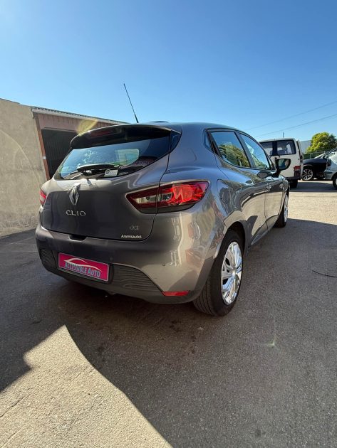 RENAULT CLIO 2015