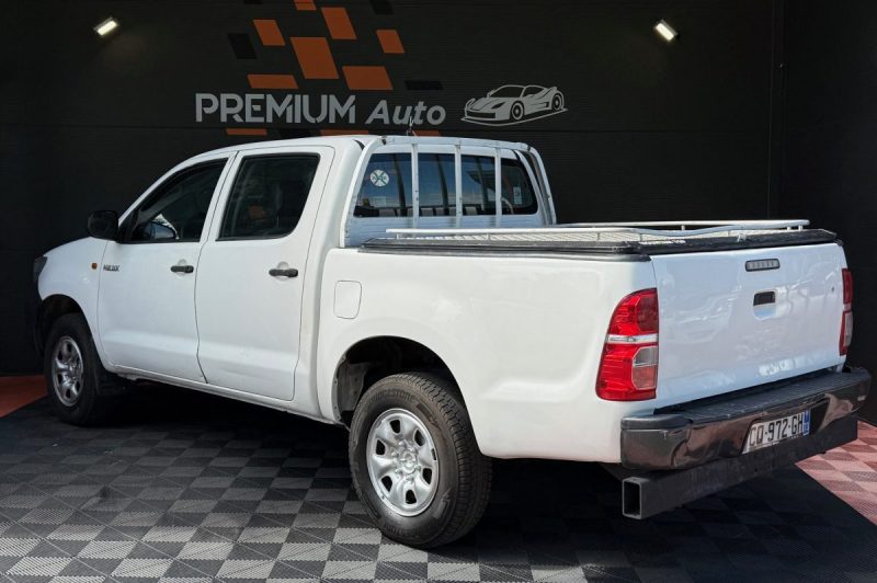 TOYOTA HILUX 2013