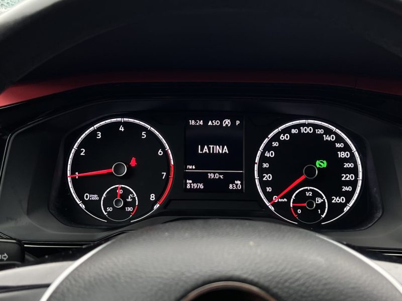 VOLKSWAGEN POLO 6 VI FIRST EDITION 1.0 TSI 95 Cv DSG7 / BEATS AUDIO APPLE & ANDROID - GARANTIE 1 AN