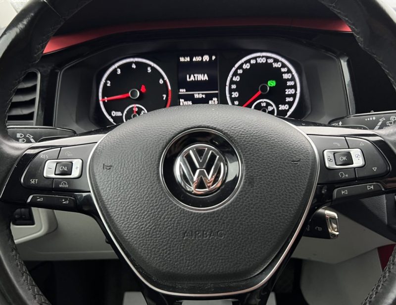 VOLKSWAGEN POLO 6 VI FIRST EDITION 1.0 TSI 95 Cv DSG7 / BEATS AUDIO APPLE & ANDROID - GARANTIE 1 AN
