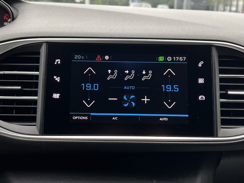 PEUGEOT 308  II PHASE 2 GT-Line 1.2 130 Cv BOITE AUTO EAT8 / APPLE CARPLAY & ANDROID - GARANTIE 1 AN