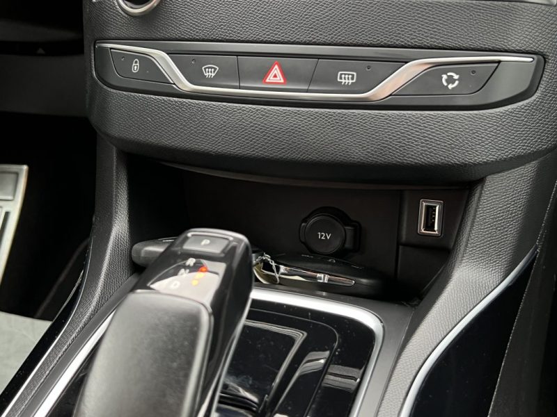 PEUGEOT 308  II PHASE 2 GT-Line 1.2 130 Cv BOITE AUTO EAT8 / APPLE CARPLAY & ANDROID - GARANTIE 1 AN