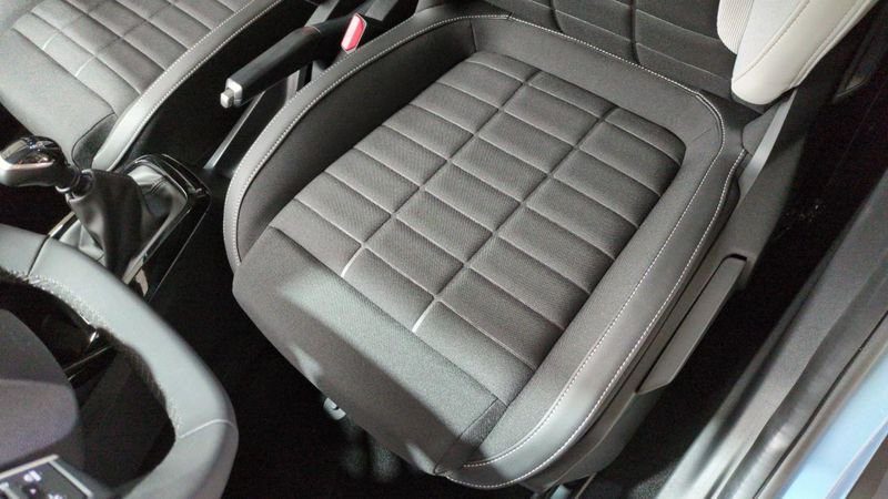 Citroën C3 nouvelle Turbo 100 ch bvm6 max