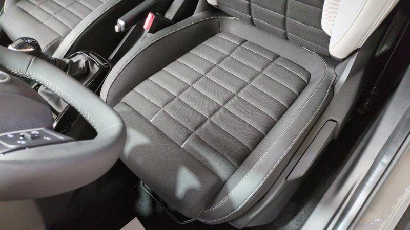 Citroën C3 nouvelle Turbo 100 ch bvm6 max