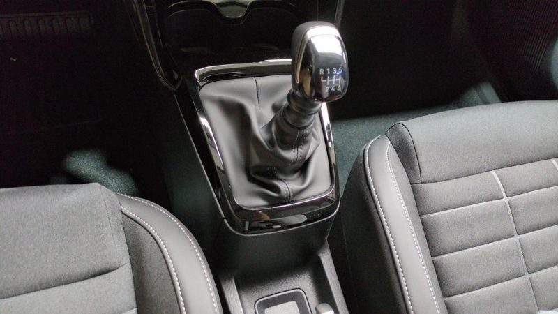 Citroën C3 nouvelle Turbo 100 ch bvm6 max