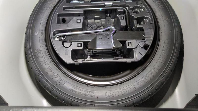 Peugeot 208 Hybrid 110 e-dcs6 gt + camera 360 + navi