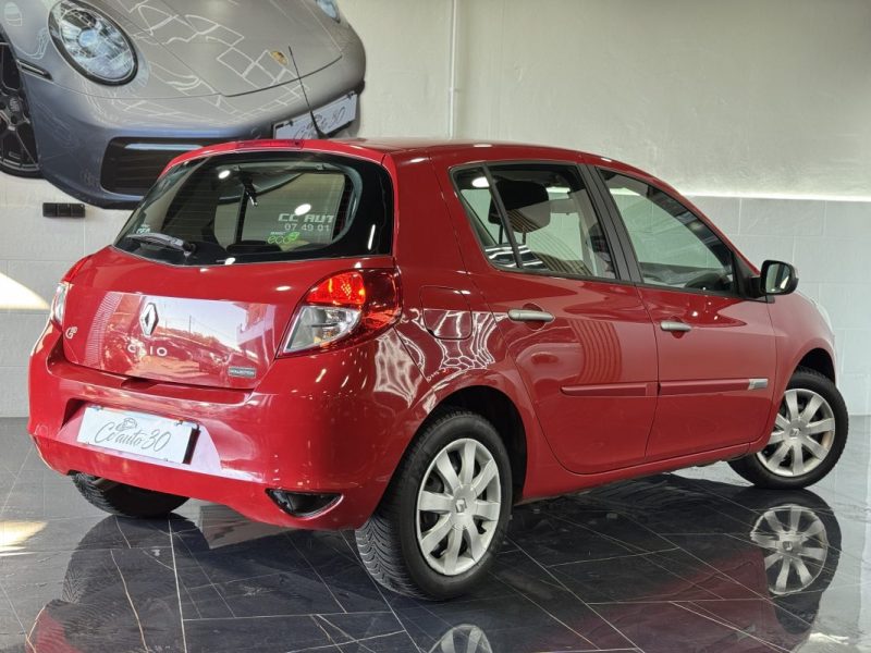 RENAULT CLIO 2013