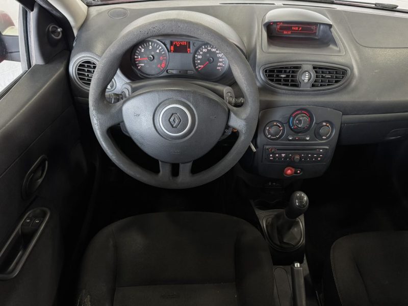 RENAULT CLIO 2013