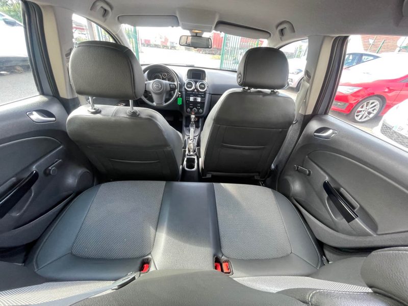 OPEL CORSA 2010 D 1.4I TWINPORT BOITE AUTOMATIQUE COSMO 