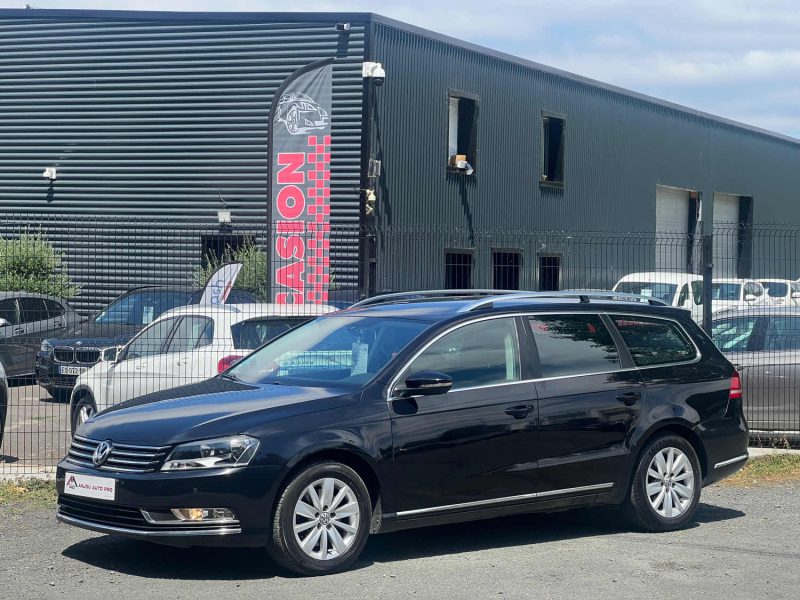 VOLKSWAGEN PASSAT 2013