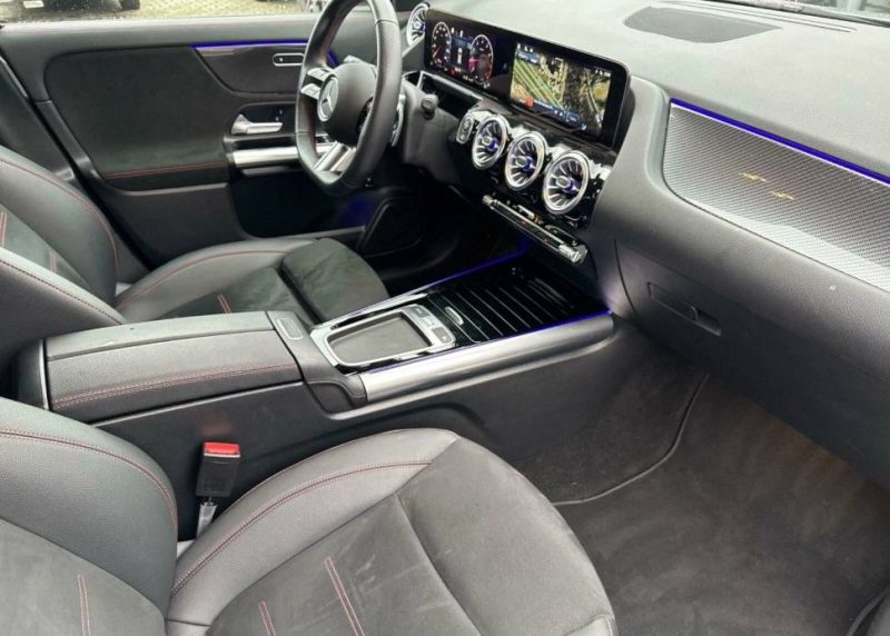 MERCEDES GLA 200 FACELIFT 2024 REF 204