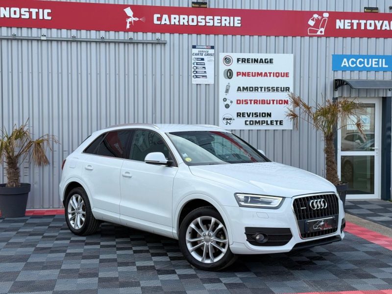 AUDI Q3 2012