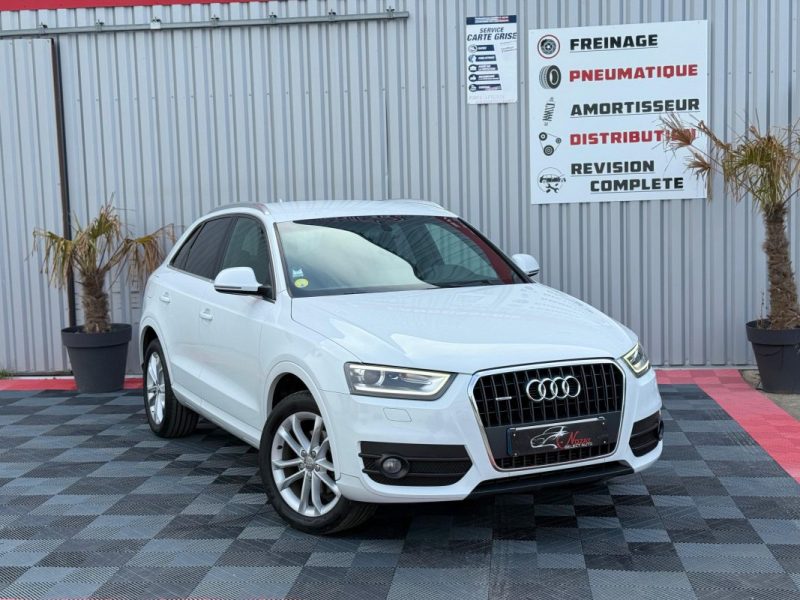 AUDI Q3 2012