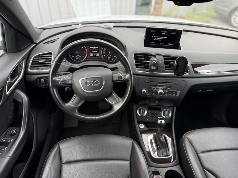 AUDI Q3 2012