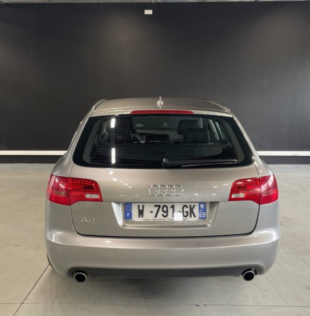 AUDI A6 3.2  2005
