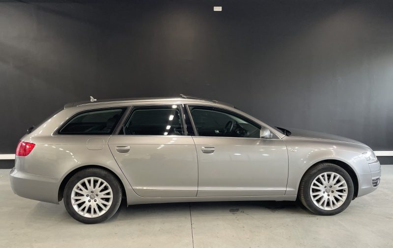 AUDI A6 3.2  2005