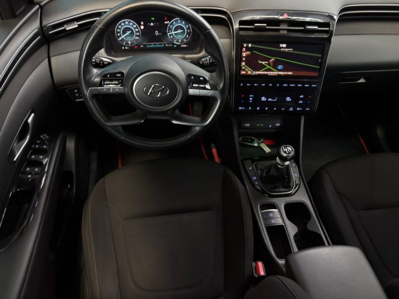 HYUNDAI TUCSON IV INTUITIVE 1.6 T-GDi Mild Hybrid 2WD 150 cv