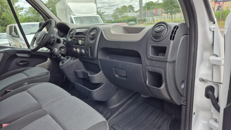 NISSAN NV400 3t3 L2H2 2.3 dCi 145ch TT S/S Acenta FWD