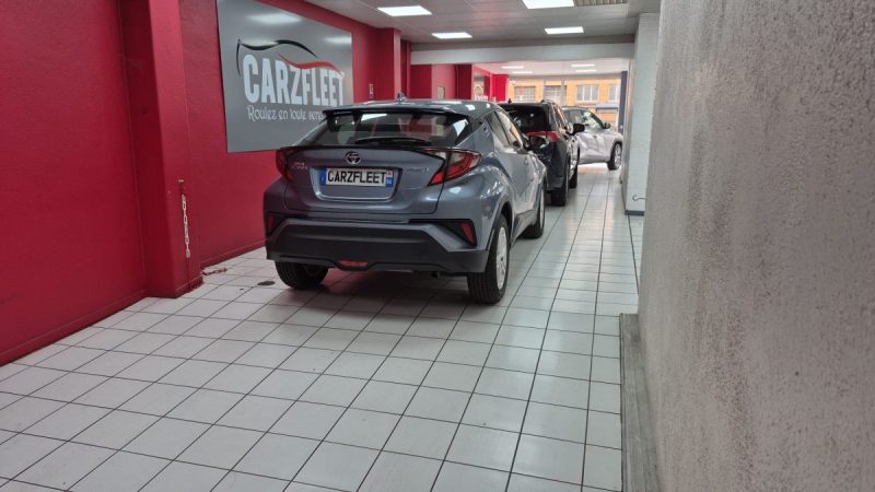 TOYOTA C-HR 2021