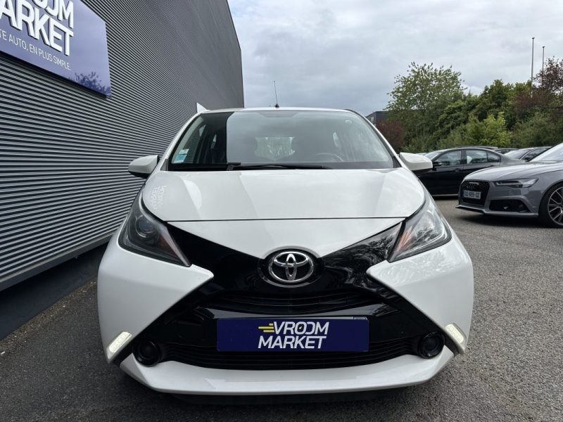 TOYOTA AYGO 2016