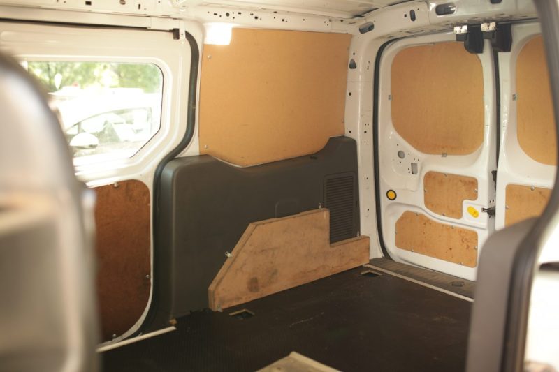 FORD TRANSIT CONNECT 3 PLACES TVA RECUPERABLE