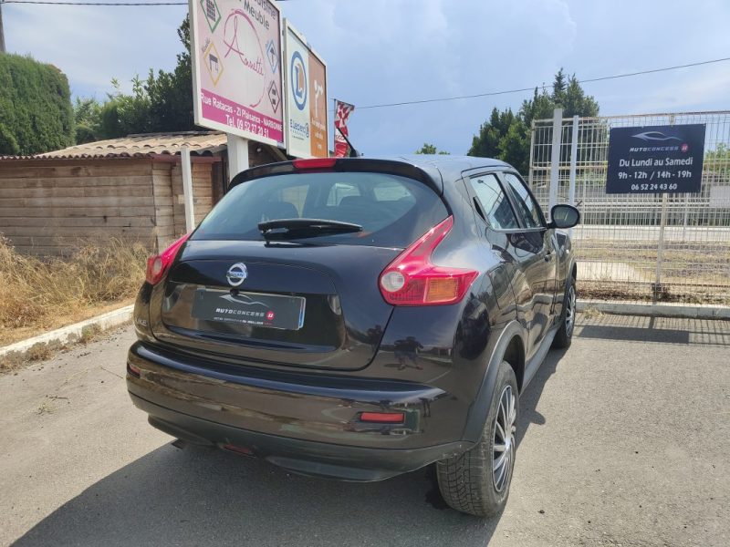 NISSAN JUKE 2012